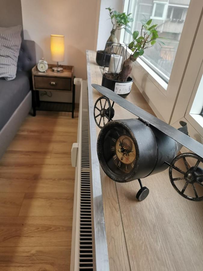 Frisch Sanierte Ferienwohnung 2 Min Vom Suedstrand - Balkon - Pay Tv Wilhelmshaven Buitenkant foto