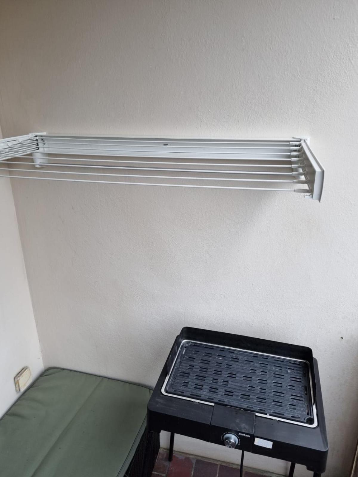 Frisch Sanierte Ferienwohnung 2 Min Vom Suedstrand - Balkon - Pay Tv Wilhelmshaven Buitenkant foto